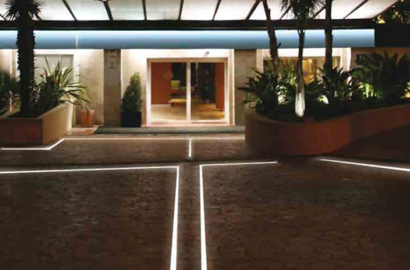 Linear-groundlight