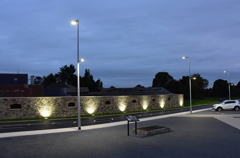 Wall illuminated with Groundlights
