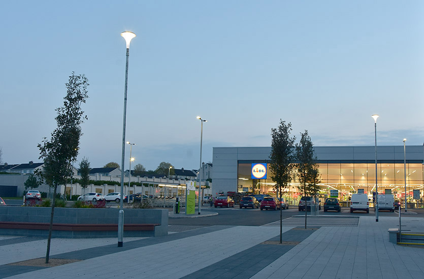 External Lights on Poles