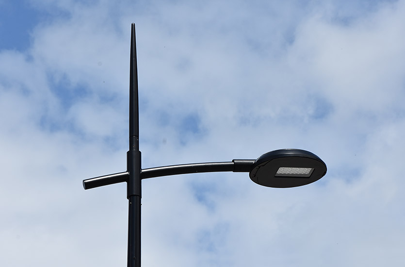 Pole-Bracket-with-spike Pole-Bracket-with-spike