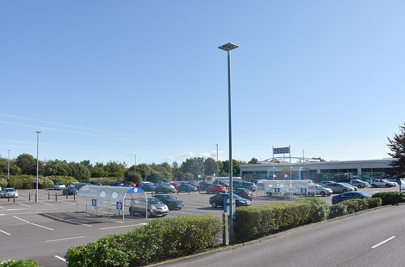 Tesco Car park Lights