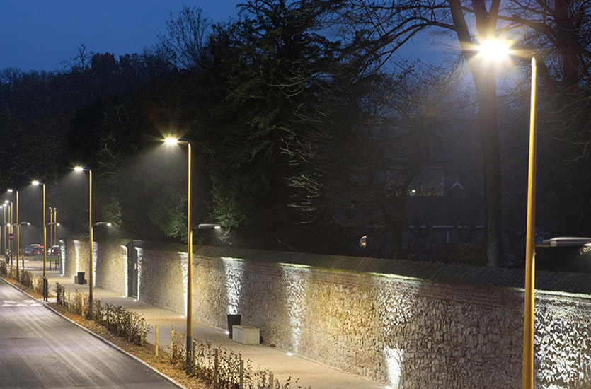Wooden Pole Effect with Streetlight nightime