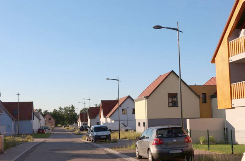 LED-roadway-light