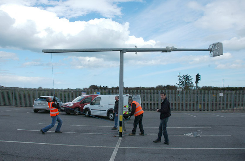lighting-column-hinged-photo