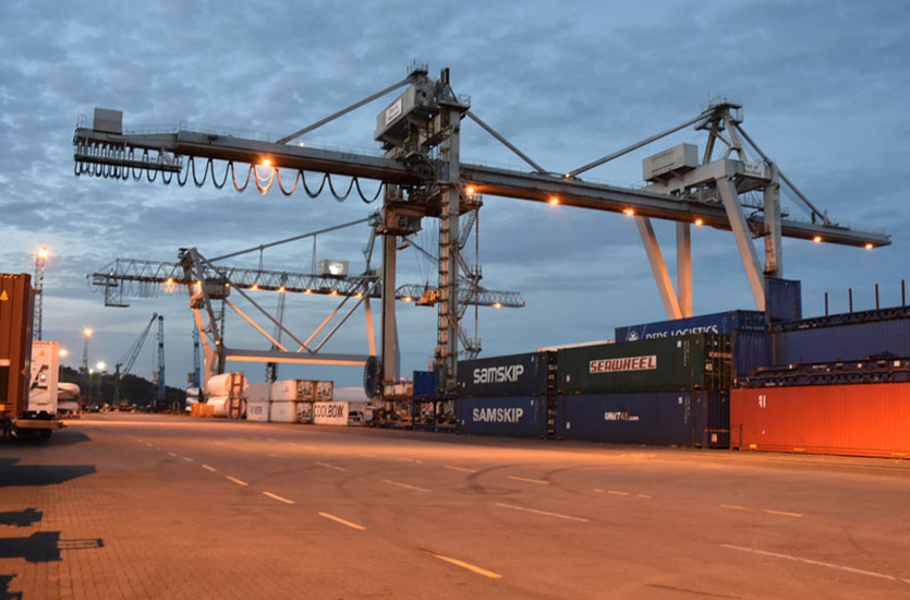 Container Crane Floodlights